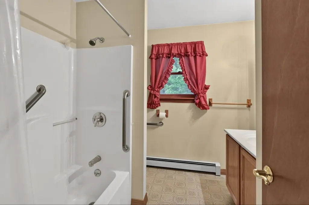 113 Shaw Road Dover-foxcroft ME 04426