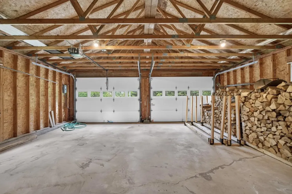 113 Shaw Road Dover-foxcroft ME 04426