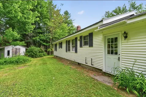 113 Shaw Road Dover-foxcroft ME 04426