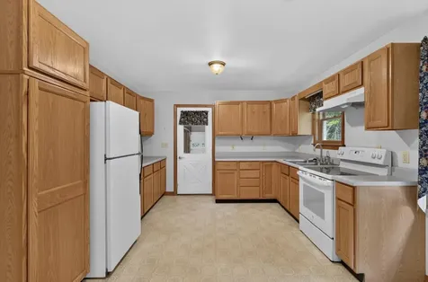 113 Shaw Road Dover-foxcroft ME 04426