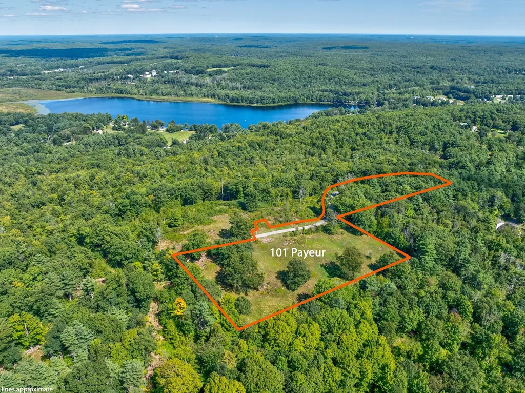 101 Payeur Lane Alfred ME 04002