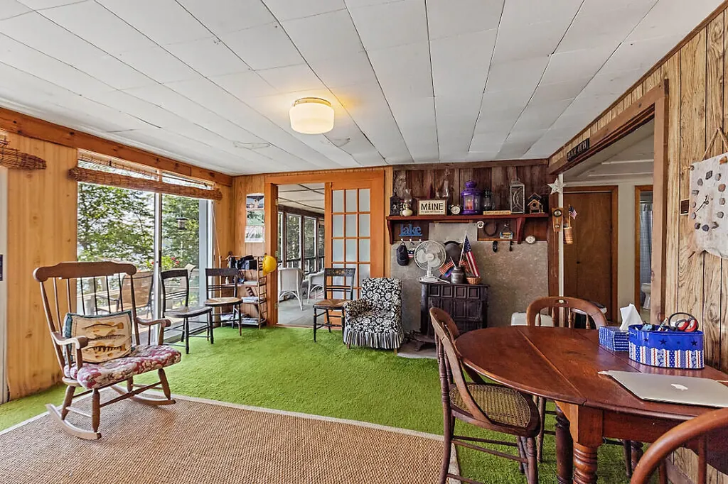 44 Pine Drive Vassalboro ME 04989