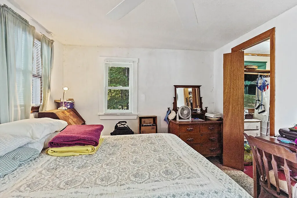44 Pine Drive Vassalboro ME 04989