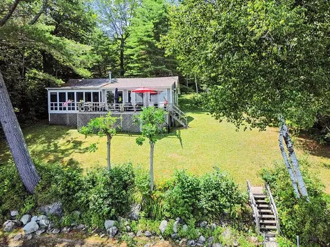 44 Pine Drive Vassalboro ME 04989