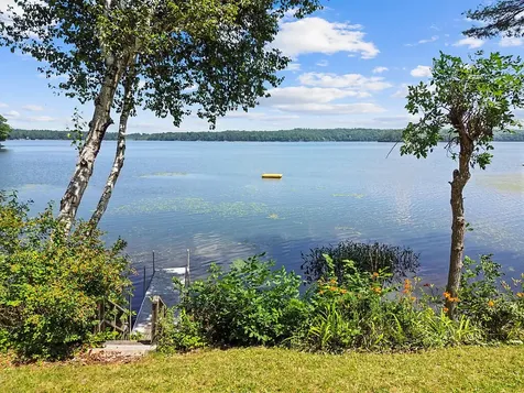 44 Pine Drive Vassalboro ME 04989