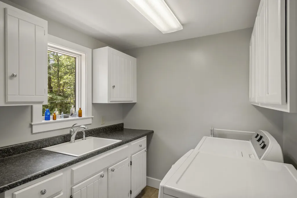 96 Shoal Cove Road West Bath ME 04530