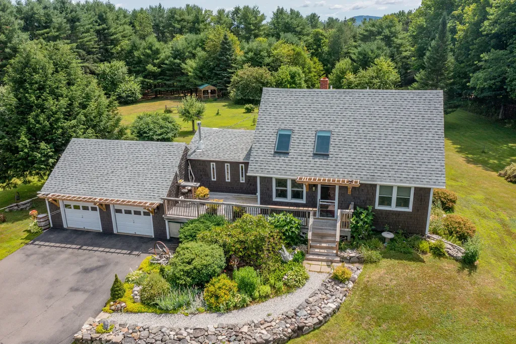 385 Millvale Road Bucksport ME 04416