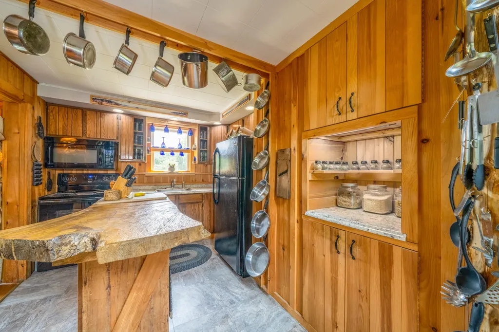 385 Millvale Road Bucksport ME 04416