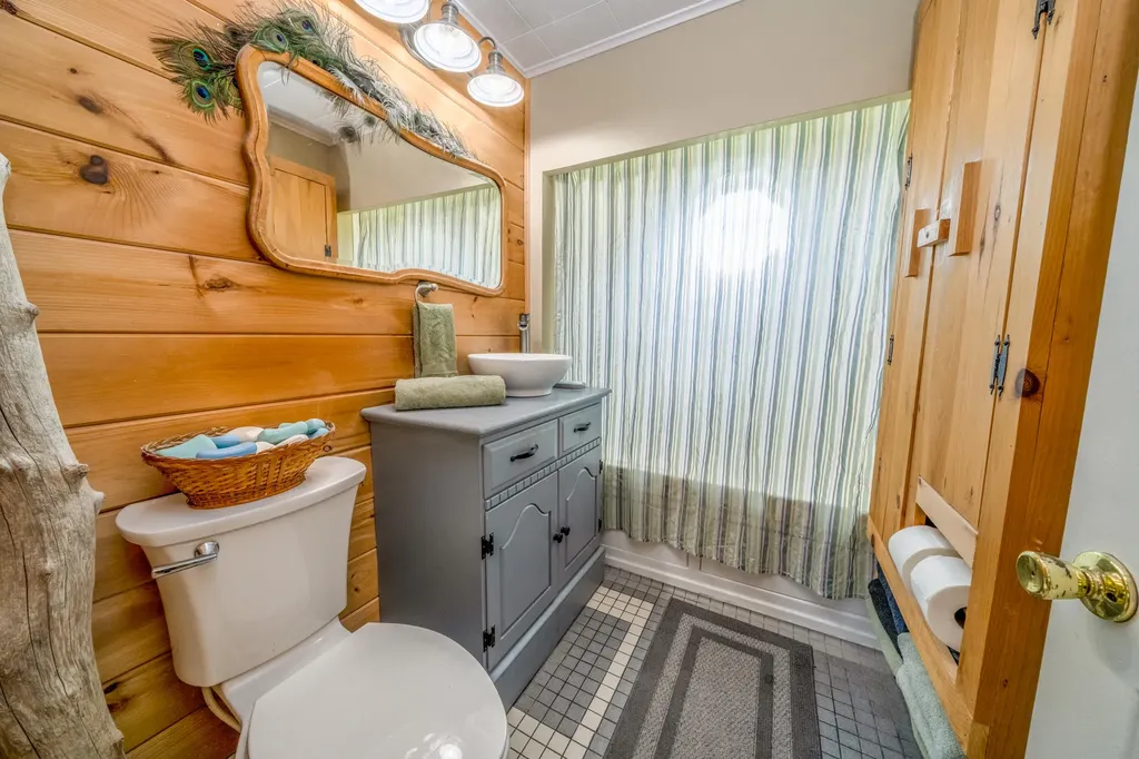 385 Millvale Road Bucksport ME 04416