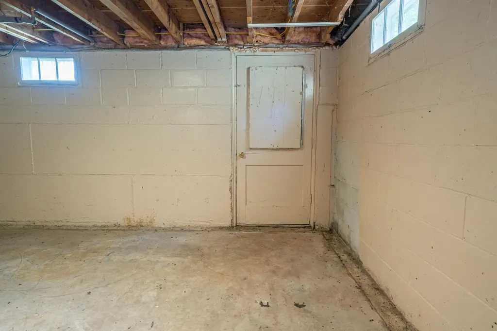 385 Millvale Road Bucksport ME 04416