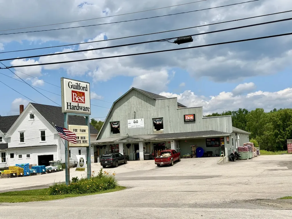 27 High Street Guilford ME 04443