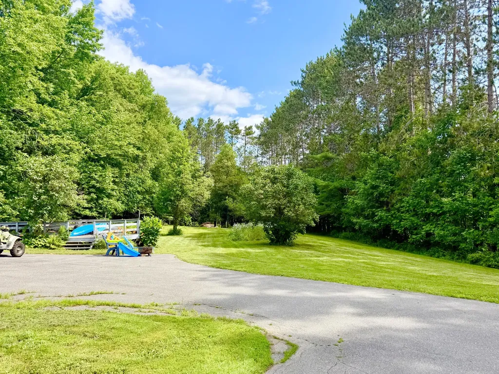 27 High Street Guilford ME 04443