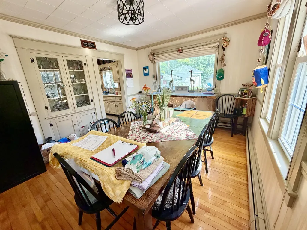 27 High Street Guilford ME 04443