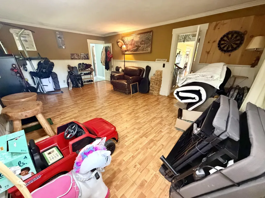 27 High Street Guilford ME 04443