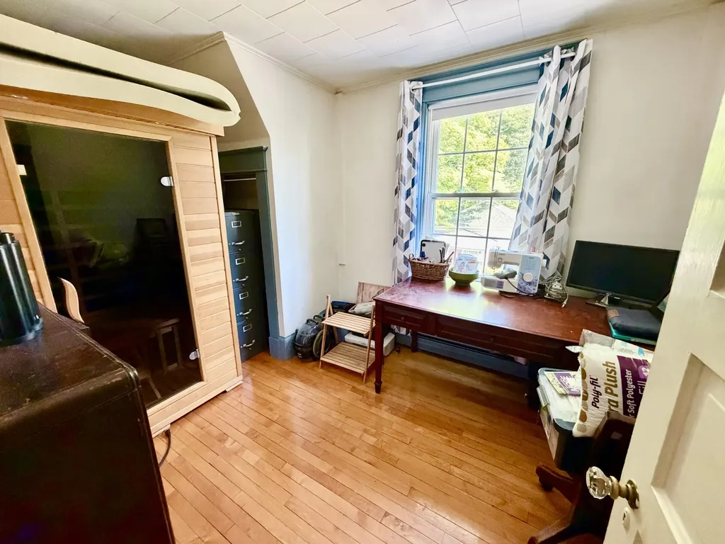 27 High Street Guilford ME 04443