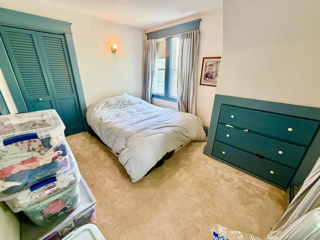 27 High Street Guilford ME 04443