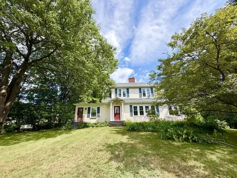 27 High Street Guilford ME 04443