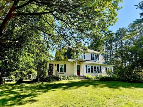 27 High Street Guilford ME 04443