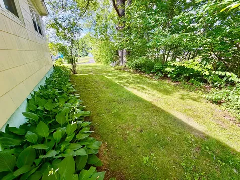 27 High Street Guilford ME 04443