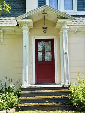 27 High Street Guilford ME 04443