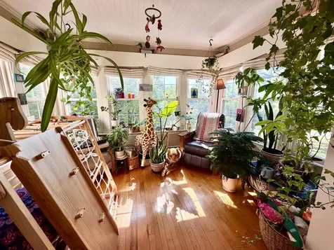 27 High Street Guilford ME 04443