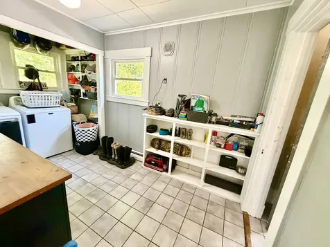 27 High Street Guilford ME 04443