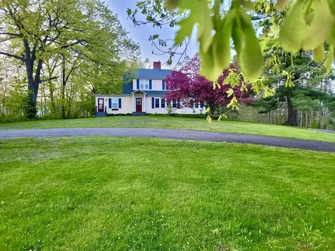 27 High Street Guilford ME 04443