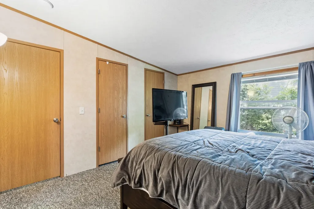 147 Mouse Lane Alfred ME 04002
