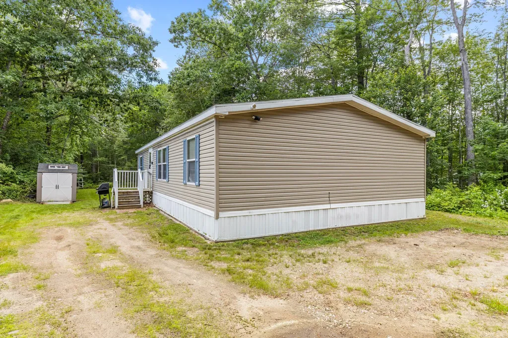 147 Mouse Lane Alfred ME 04002