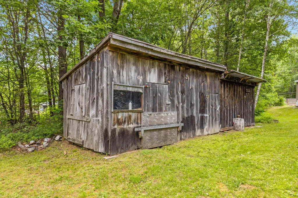 147 Mouse Lane Alfred ME 04002