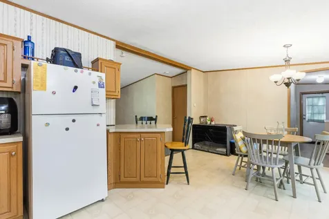 147 Mouse Lane Alfred ME 04002
