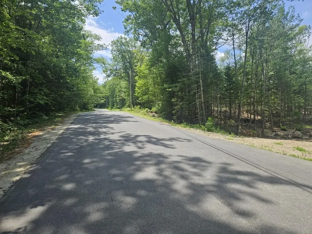 19A Quaker Ridge Road Leeds ME 04263