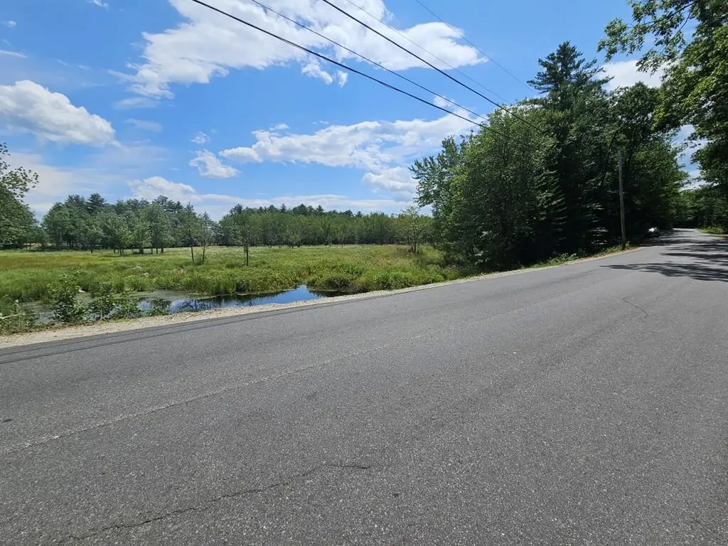 19A Quaker Ridge Road Leeds ME 04263