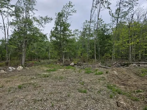 19A Quaker Ridge Road Leeds ME 04263