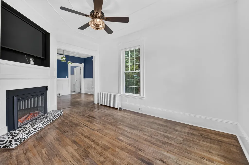 144 Main Street Hill Dexter ME 04930
