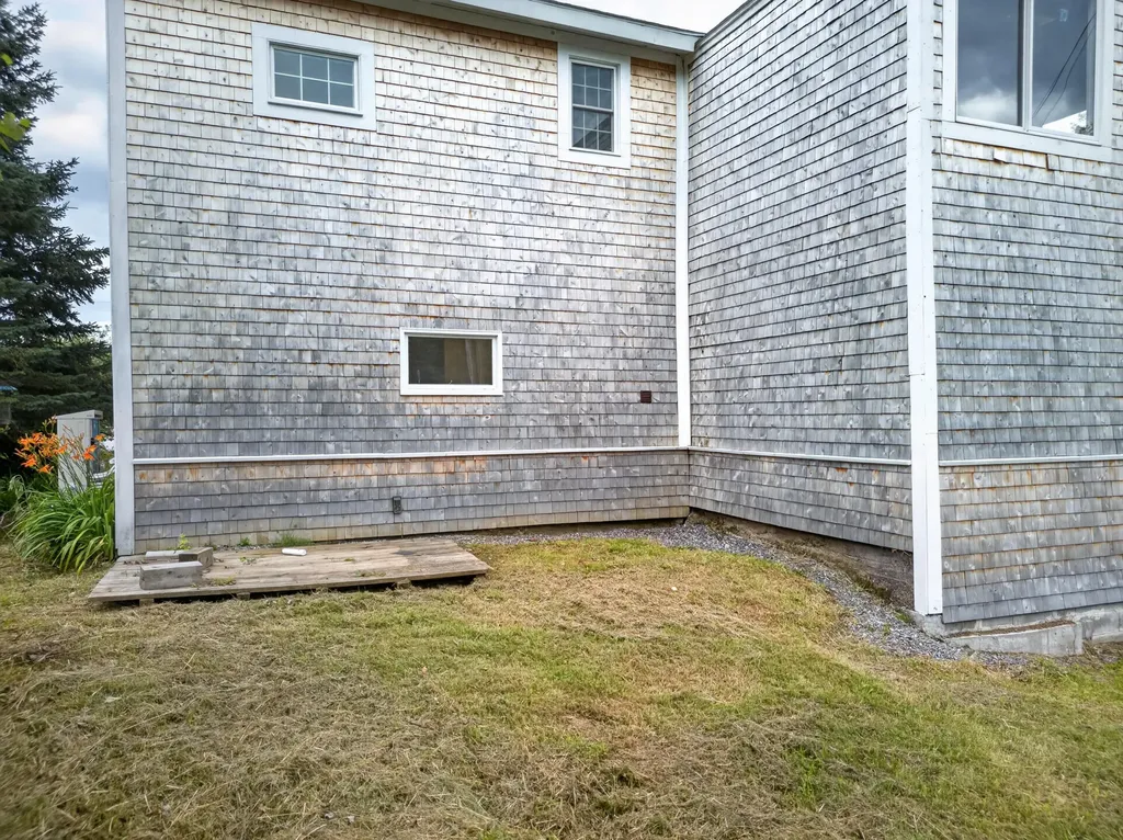 144 Main Street Hill Dexter ME 04930