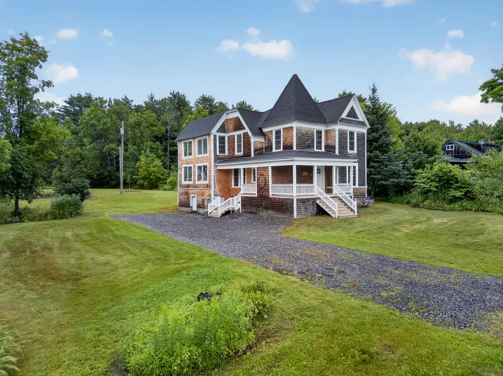 144 Main Street Hill Dexter ME 04930