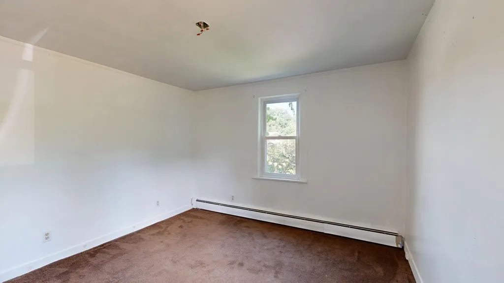 15 W Waterman Road Auburn ME 04210
