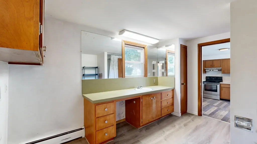 15 W Waterman Road Auburn ME 04210