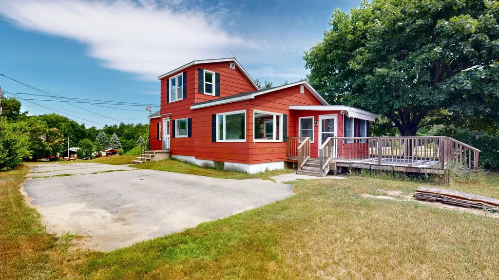 15 W Waterman Road Auburn ME 04210