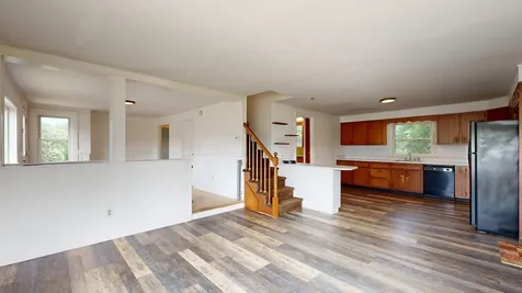 15 W Waterman Road Auburn ME 04210