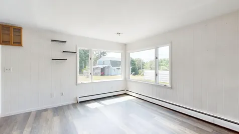 15 W Waterman Road Auburn ME 04210