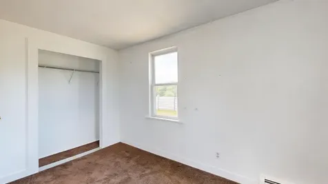 15 W Waterman Road Auburn ME 04210