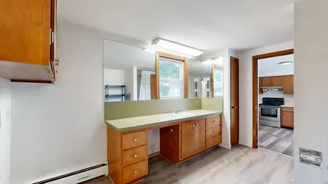 15 W Waterman Road Auburn ME 04210