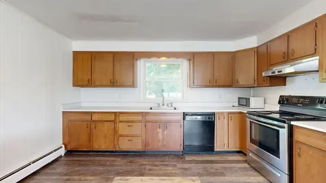 15 W Waterman Road Auburn ME 04210
