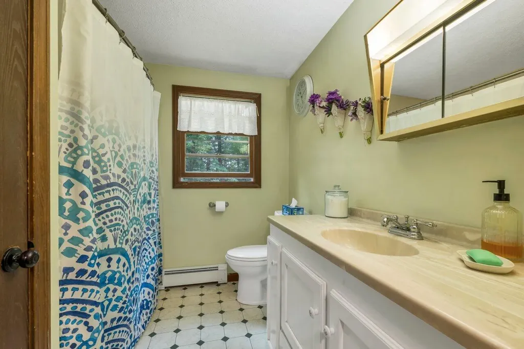 52 Pine Grove Lane Lebanon ME 04027