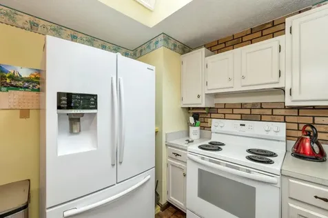 52 Pine Grove Lane Lebanon ME 04027