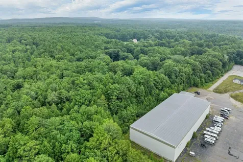 52 Pine Grove Lane Lebanon ME 04027