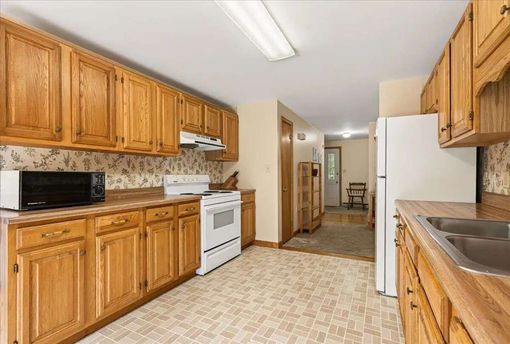 59 Union Street Ellsworth ME 04605