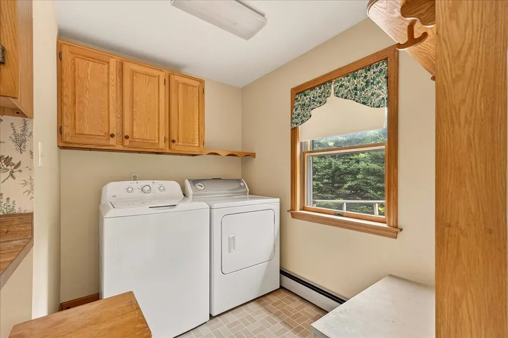 59 Union Street Ellsworth ME 04605